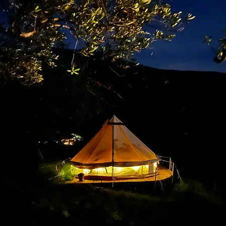 Luxury tent Campo Paradiso Moano